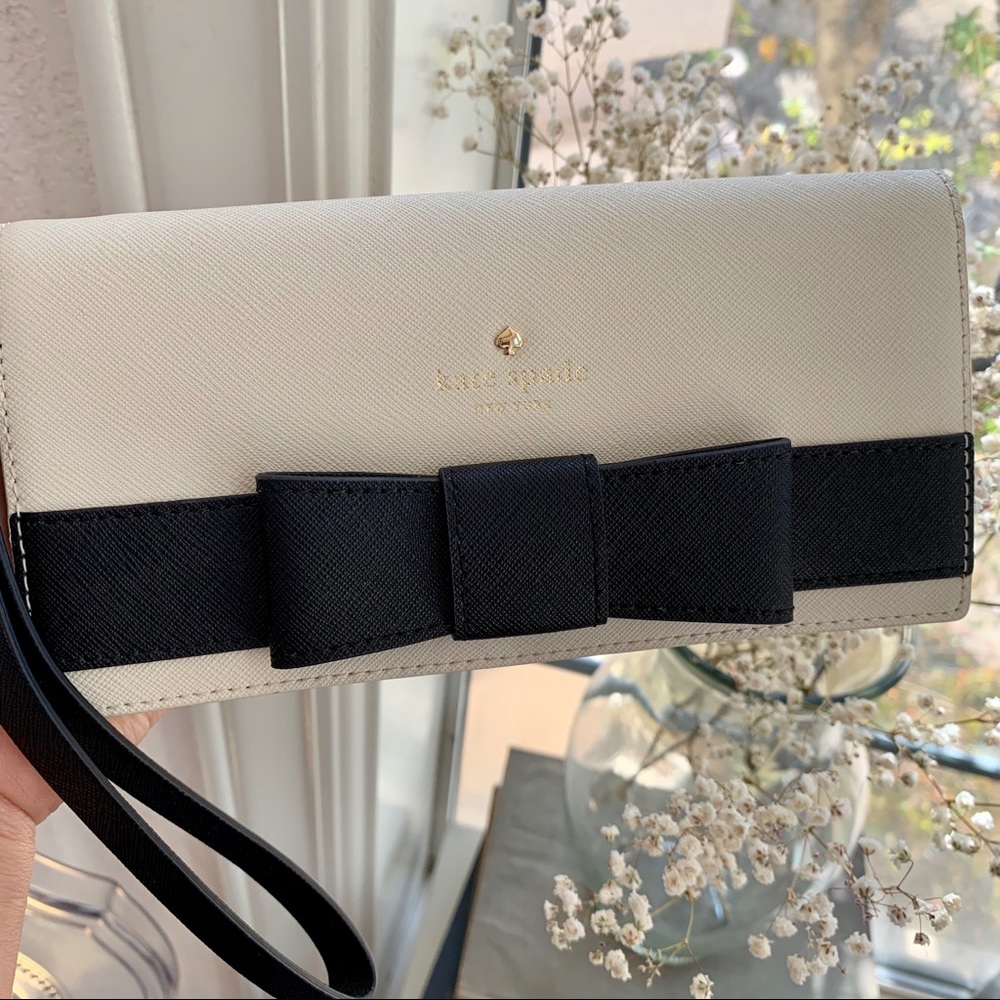 Kate Spade Kirk Park Saffiano Porcelain Black wris